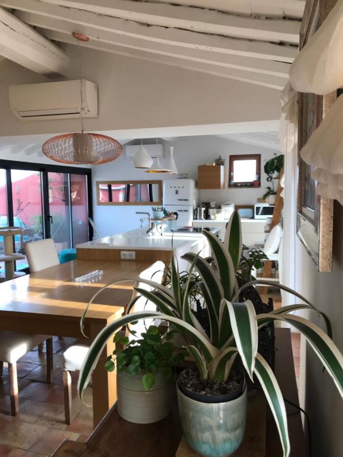 Bed & Breakfast Les Hauts De Cagnes Vue Mer Et Montagne Apartment Luaran gambar